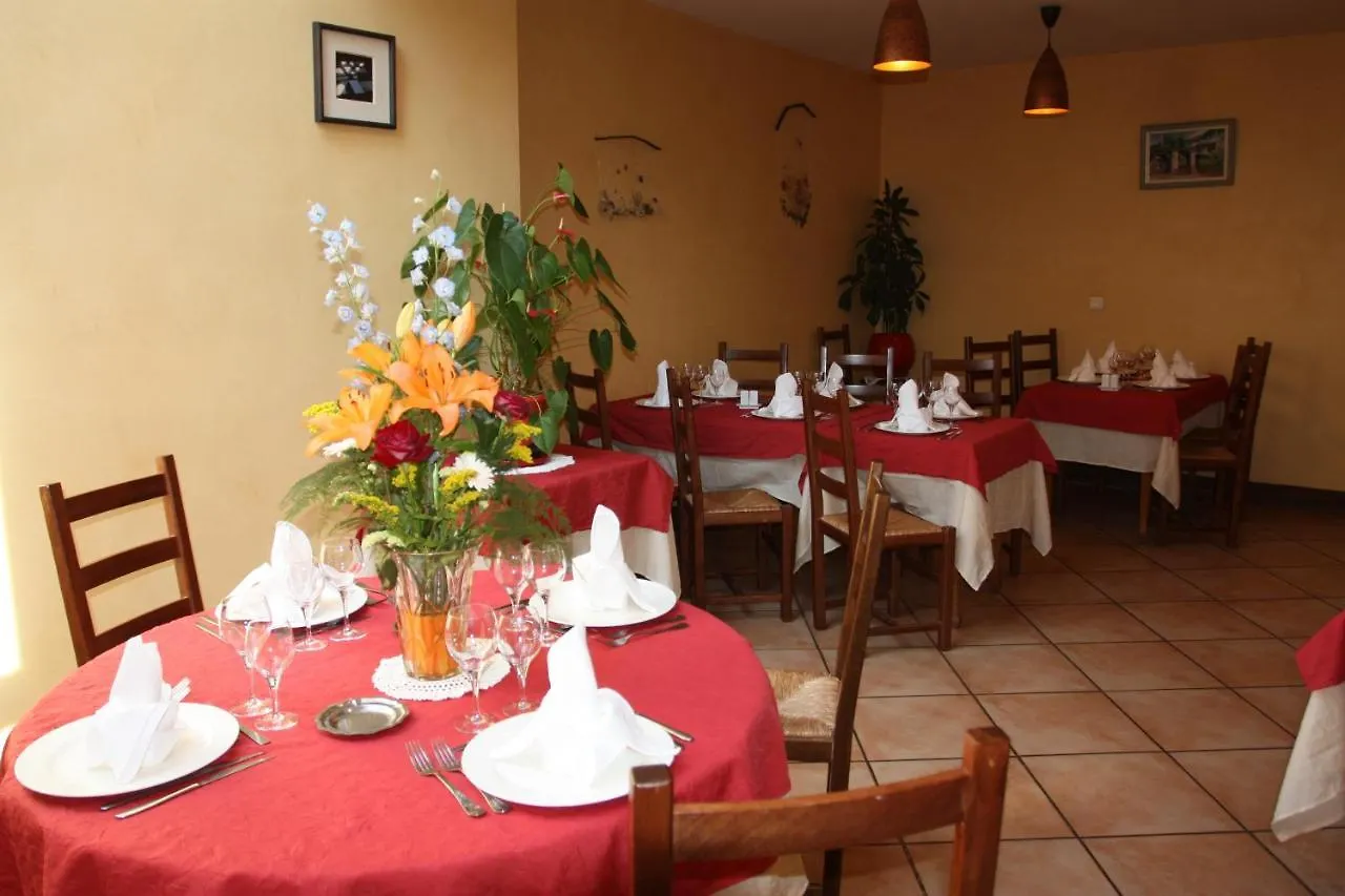 Logis Hotel Restaurant Au Bon Accueil Arvieu